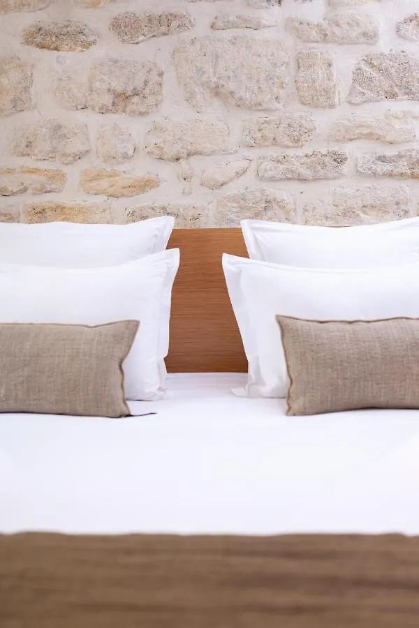 Hotel Tinah Paris, Champs Elysees