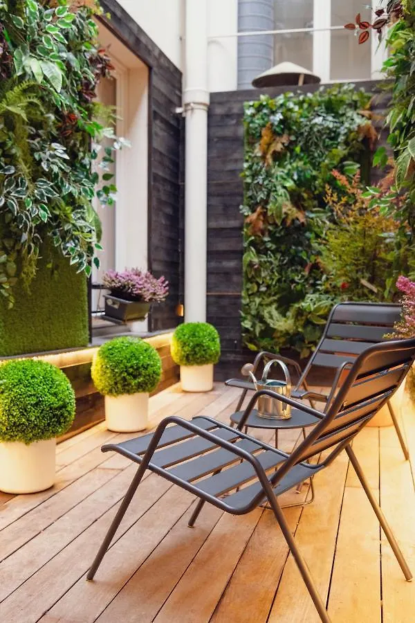Hotel Tinah Paris, Champs Elysees