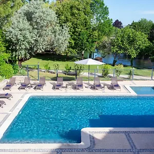Sowell Domaine De La Petite Isle 4* LʼIsle-sur-la-Sorgue